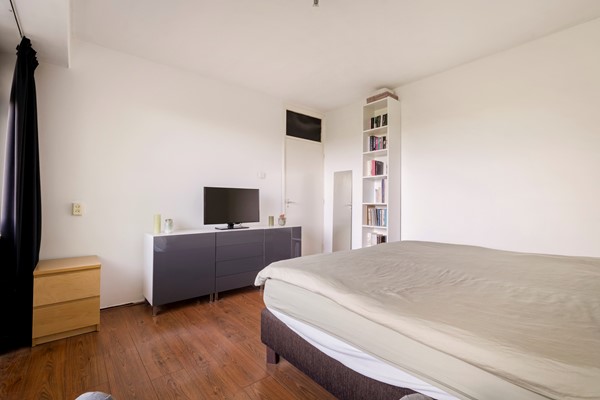 Medium property photo - S. F. Van Ossstraat 150, 1068 JM Amsterdam